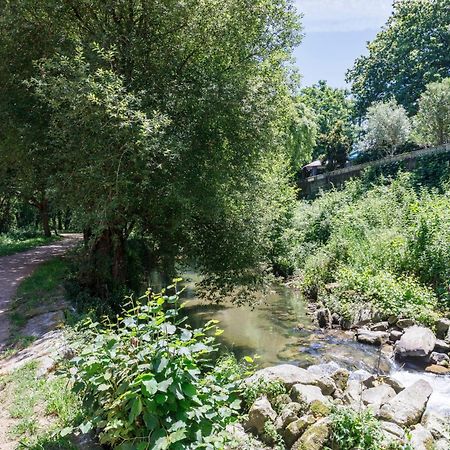 Hermoso Molino Restaurado A Pie Del Rio En Vigo Extérieur photo